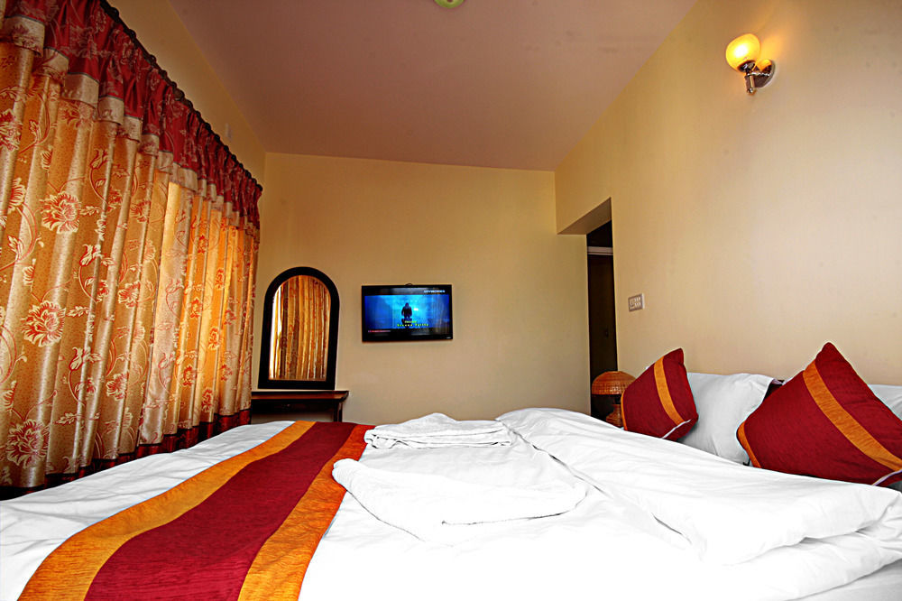 Andes Hotel Катманду Экстерьер фото